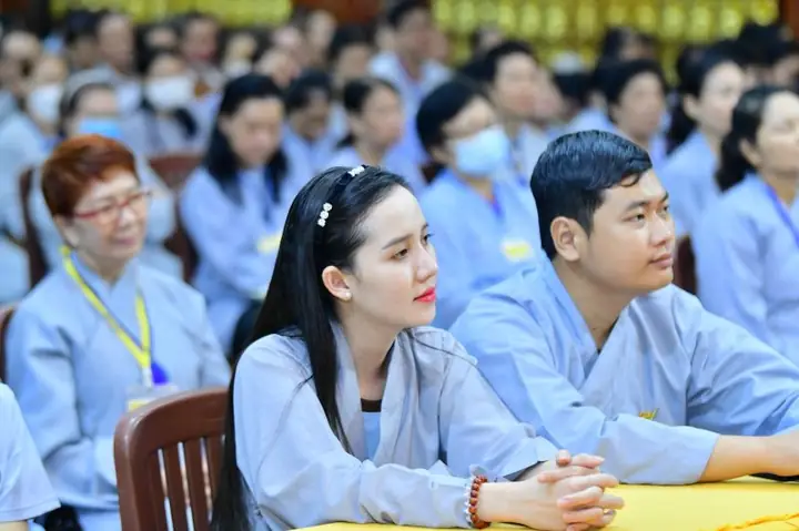 Phật Pháp Thích Hương Nhũ