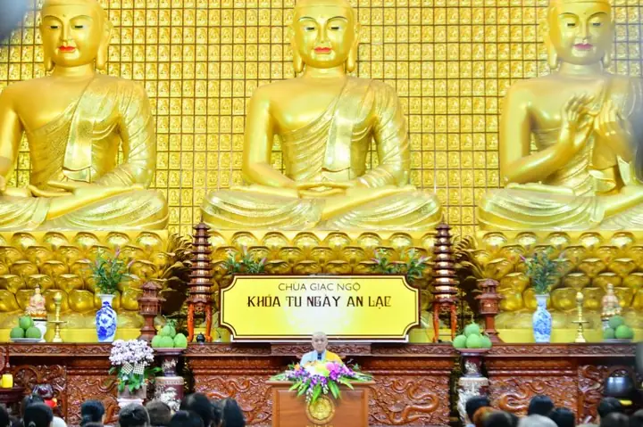 Phật Pháp Thích Hương Nhũ