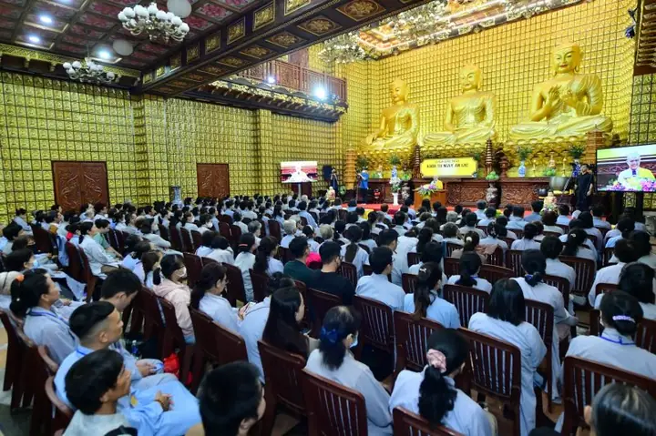 Phật Pháp Thích Hương Nhũ