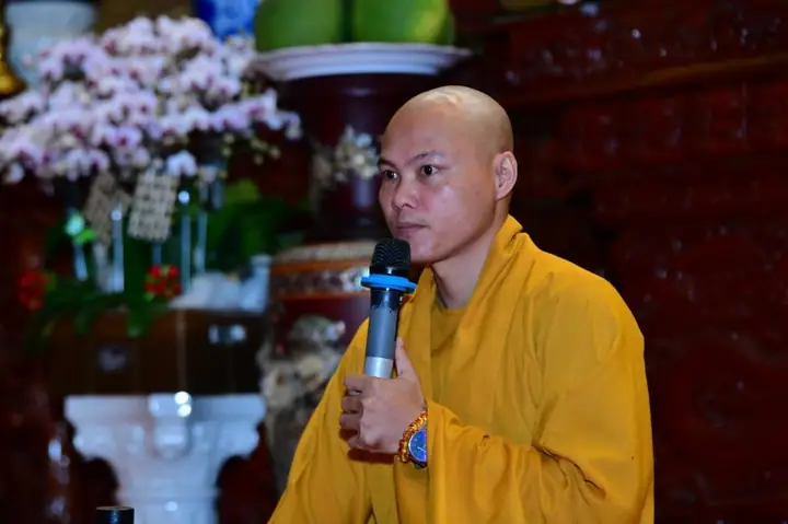 Phật Pháp Thích Hương Nhũ