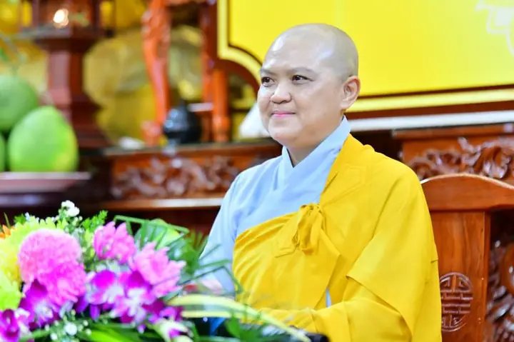 Phật Pháp Thích Hương Nhũ