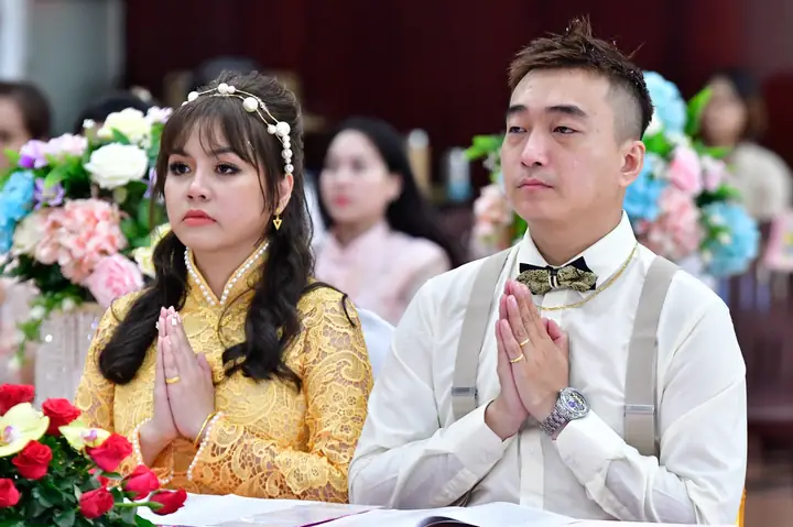 Phật Pháp Vợ Chồng