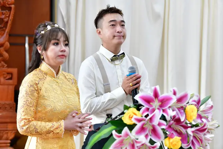 Phật Dạy Bốn Pháp Lành Giúp Vợ Chồng Sống Hạnh Phúc Bên Nhau