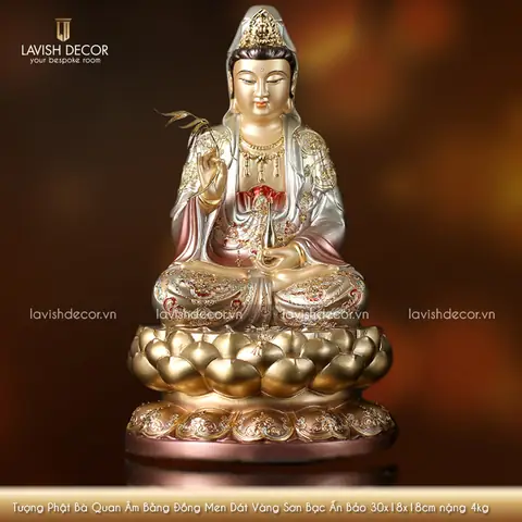 Nên Thờ Phật Quan Âm Đứng Hay Ngồi: Ý Nghĩa Của Tượng Phật Bà Trong Thờ Cúng