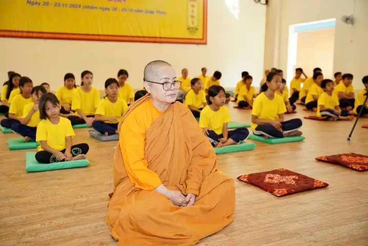 Kiên Giang: Chùa Phật Quang Phổ Chiếu Tổ Chức Khóa Tu “một Ngày An Lạc” Định Kỳ Hàng Tháng