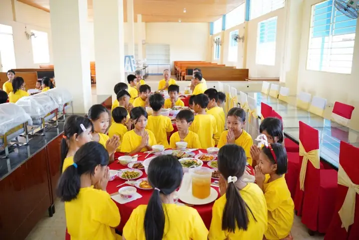 Kiên Giang: Chùa Phật Quang Phổ Chiếu Tổ Chức Khóa Tu “một Ngày An Lạc” Định Kỳ Hàng Tháng