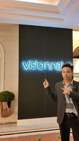 Trong Louvre Có Những Thương Hiệu Nội Thất Nổi Tiếng Nào?