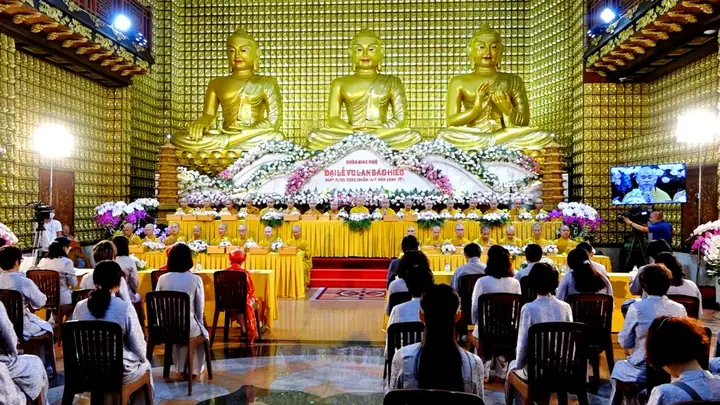Tp.hcm: Chùa Giác Ngộ Tổ Chức Online Lễ Vu Lan Báo Hiếu Và Cúng ...
