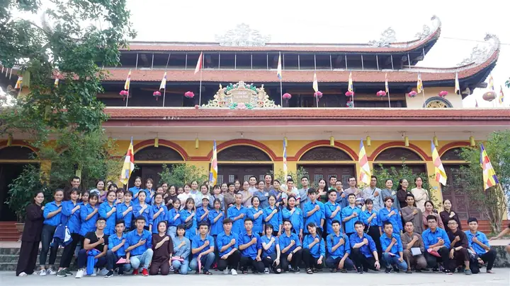 Phất Thủ Liễu Pháp Thiền Tôn Phật Quang