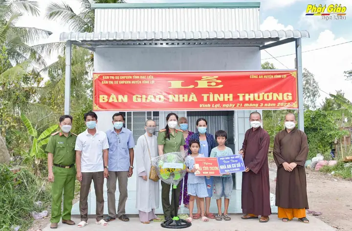 Z4209675153972_000e55fb64c9ef4993e82c8c03de5618