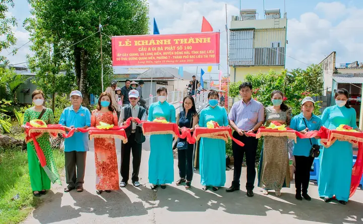 Z4209675166250_60ef9aebd3bd5111dc56a4087995e3d8