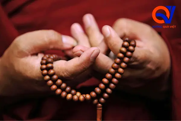 Ý Nghĩa Của Quà Tặng Phật Giáo