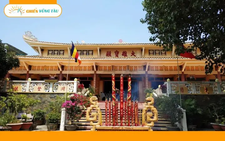 Dâng Hương Cầu Bình An