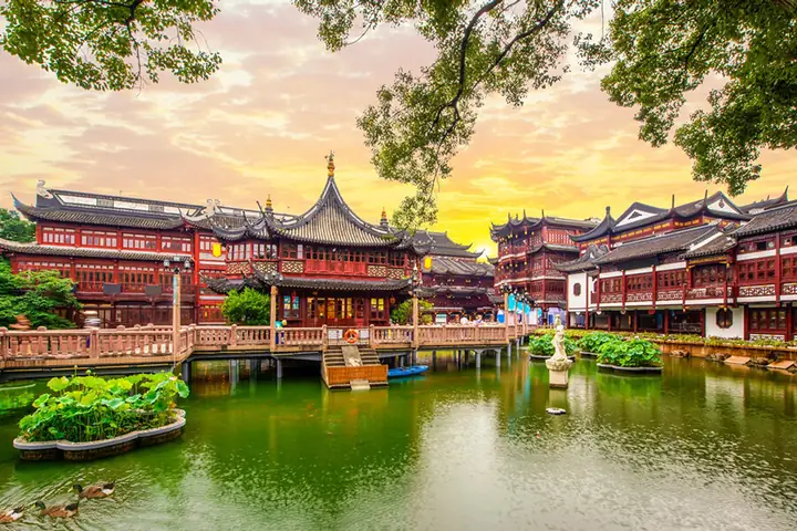 Chùa Phật Ngọc Thượng Hải | Chốn Linh Thiêng Giữa Lòng Thành ...