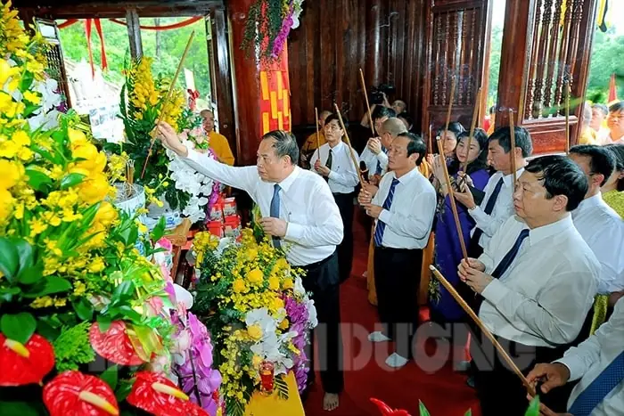 Quán Thế Âm Bồ Tát Thành Phật