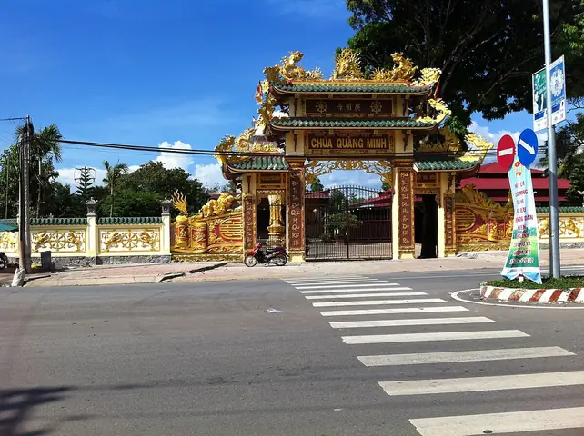 Quang Nam Phật Đường: Vai Trò Của Phật Giáo Trong Hoạt Động Phụng Sự Cộng Đồng Và Phát Triển Hạ Tầng Xã Hội Tại Miền Trung