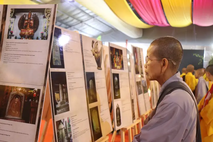 Vesak 2025: 87 Bảo Vật Quốc Gia Phật Giáo Việt Nam Lần Đầu 'ra Mắt' Công Chúng- Ảnh 1.