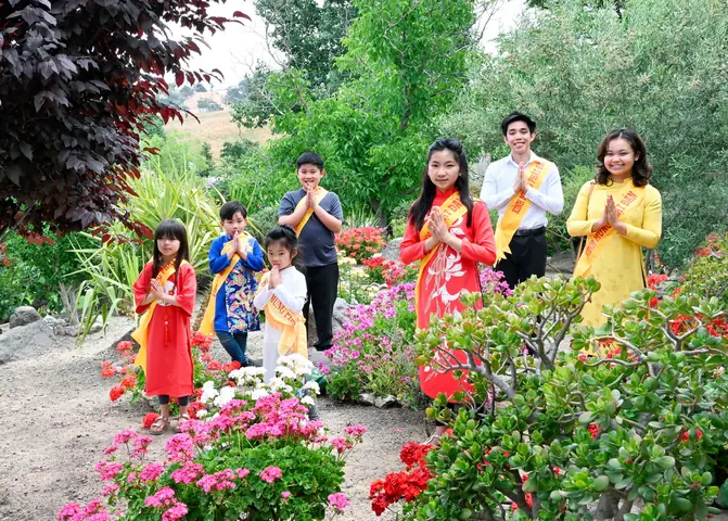 Đại Lễ Phật Đản Pl. 2567 Tại Trung Tâm Tu Học Phổ Trí, Vacaville, California, Hoa Kỳ.