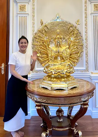 Phật Thiên Thủ Thiên Nhãn Là Ai?