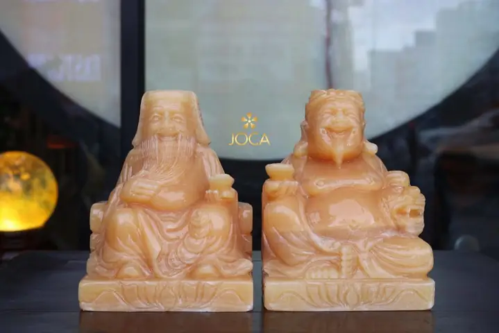 Tạc Tượng Phật Bằng Đá