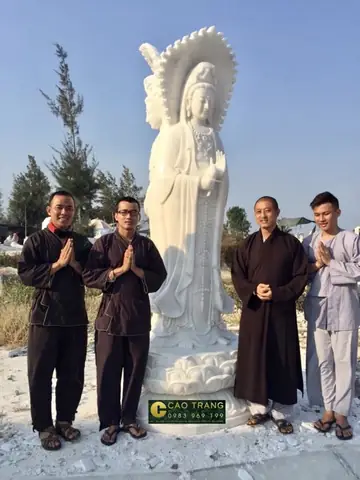 Tham Khảo Một Số Mẫu Tượng Quan Âm Bồ Tát Bằng Đá Tại Cao Trang