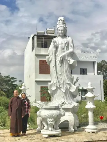 Tham Khảo Một Số Mẫu Tượng Quan Âm Bồ Tát Bằng Đá Tại Cao Trang