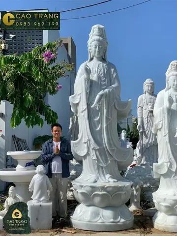 Tham Khảo Một Số Mẫu Tượng Quan Âm Bồ Tát Bằng Đá Tại Cao Trang