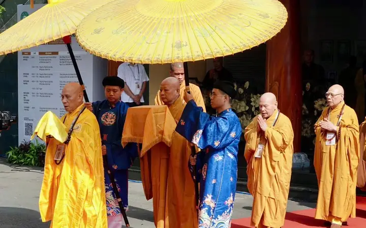 Kêu Gọi Tăng Ni, Phật Tử Trực Bảo Vệ Xá Lợi