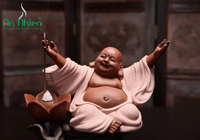 Tác Dụng Nổi Bật Của Thác Khói Xông Trầm Tượng Phật Di Lặc