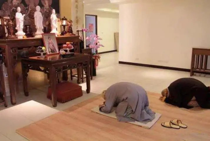 Cách Niệm Phật Tại Nhà Rất Hiệu Quả: