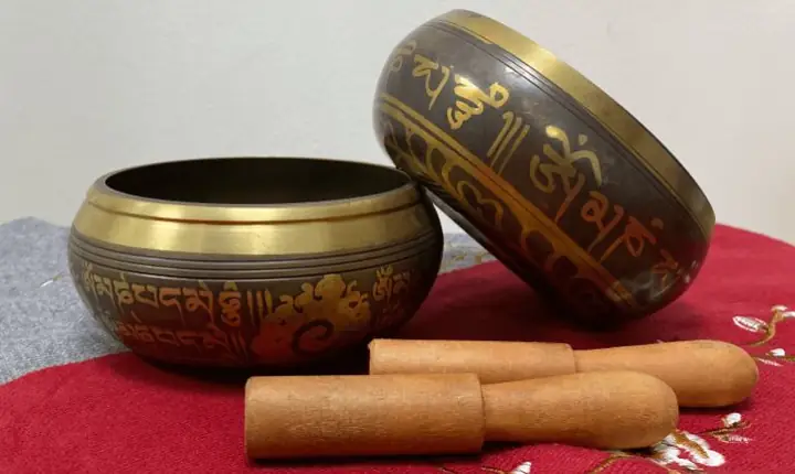 Chuông Xoay Tây Tạng