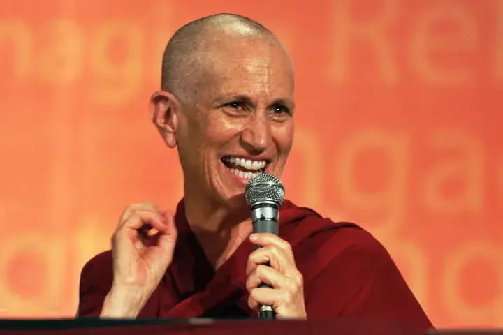 Thầy Giảng Phật Pháp