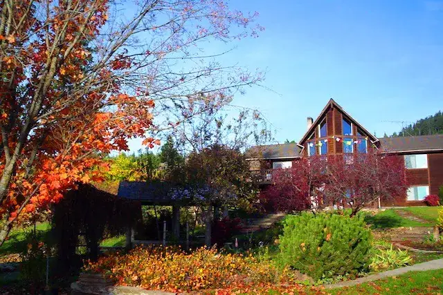 Thầy Giảng Phật Pháp