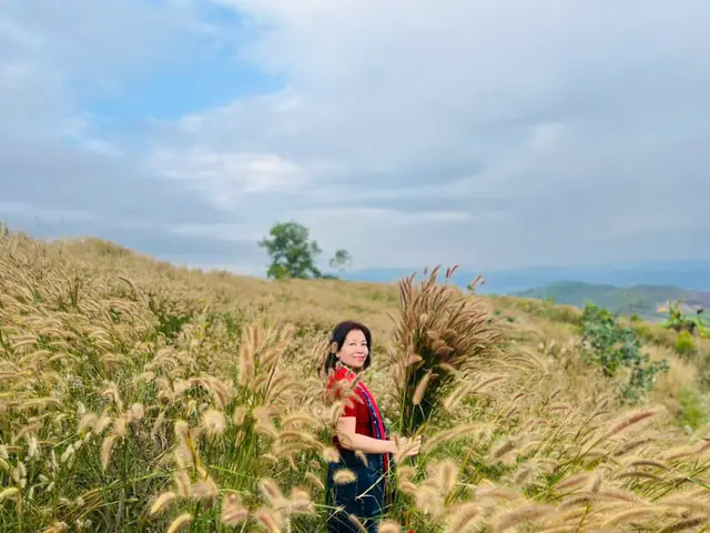 Theo Dấu Chân Phật