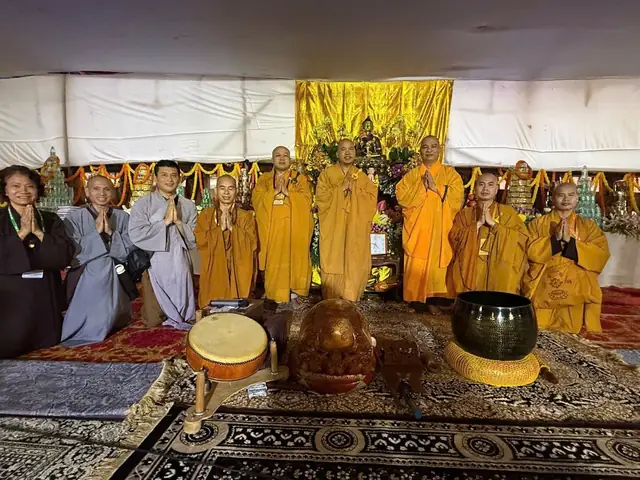 Theo Dấu Chân Phật Chùa Khai Nguyên