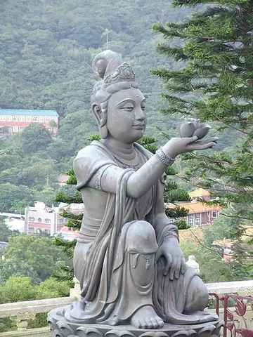 Hong Kong – Bảo Liên Thiền Tự Và Thiên Đàn Đại Phật