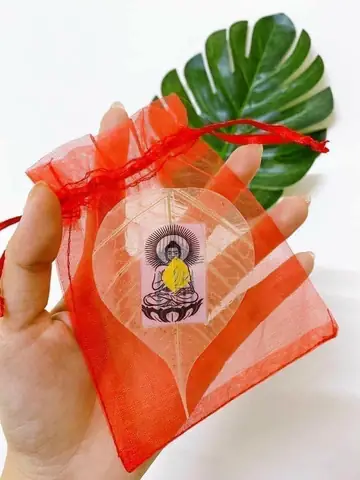 Thỉnh Lá Bồ Đề Tâm Phật