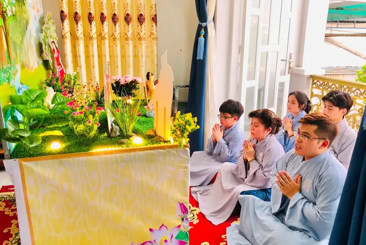 Mẫu Văn Khấn Lễ Phật Đản Tại Nhà