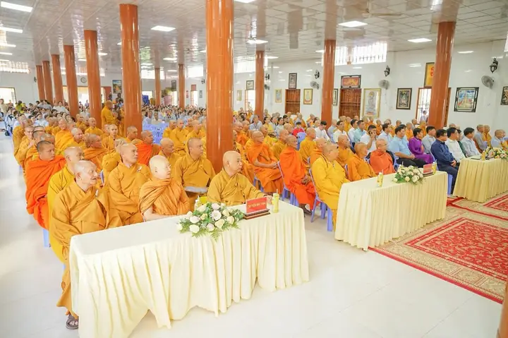 Cần Thơ: Đại Lễ Tưởng Niệm 715 Năm Ngày Phật Hoàng Trần Nhân Tông Nhập Niết Bàn