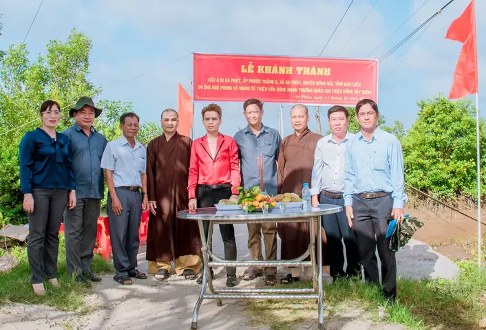 Z4209675191131_3b29a3bad02ced04a90340403095e76b