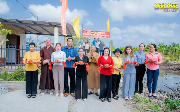 Z4209675132333_97884c29d6b71f9ae84b0e6d666d5a17