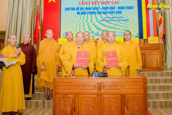 Z4209674574488_b4339efbdec22e97792cfb8d4a86945c