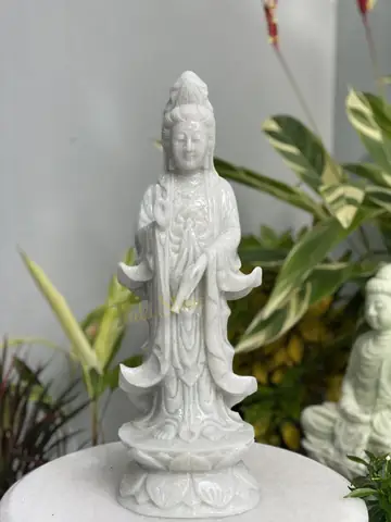 Có Nên Thờ Tượng Phật Trong Nhà Không ?