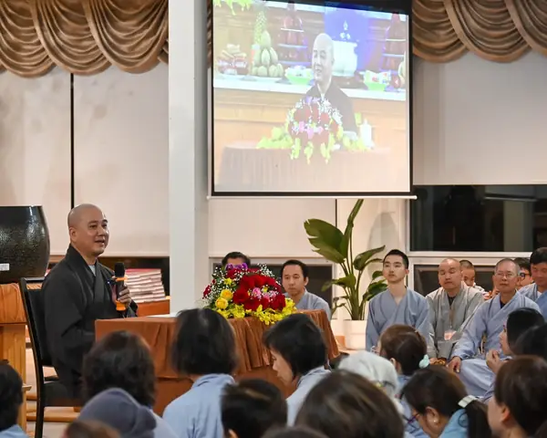 Những Bài Thuyết Pháp Nổi Tiếng Của Thầy Thích Pháp Hòa