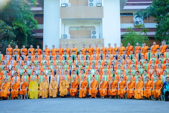 Phái Đoàn Học Viện Phật Giáo Việt Nam Tại Huế Tham Dự Toạ Đàm Khoa Học Tại Đại Học Mahamakut