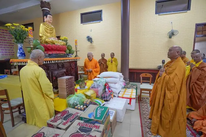 Văn Tác Bạch Cúng Dường Trường Hạ