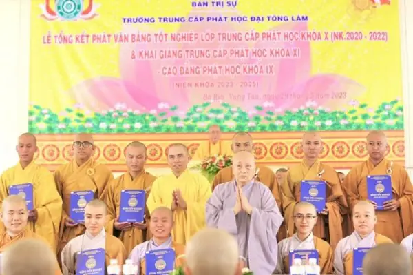 Ban Giám Hiệu Trường Tcph Đại Tòng Lâm Thông Báo Chiêu Sinh ...