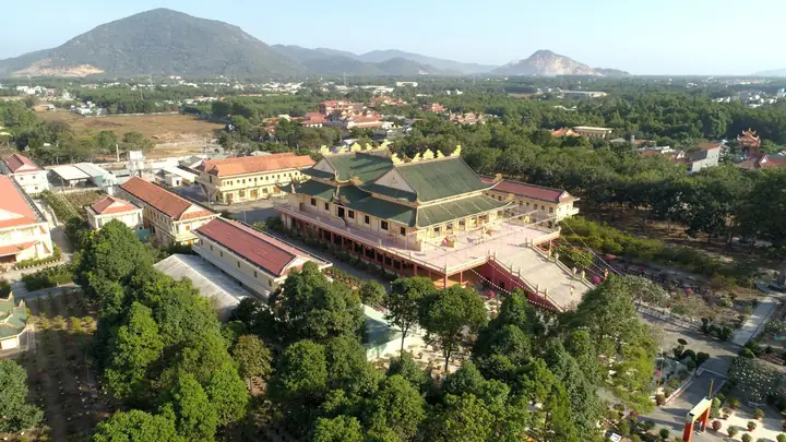 Trường Trung Cấp Phật Học - Vạn Phật Quang Đại Tòng Lâm Tự