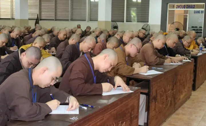 Trường Trung Cấp Phật Học Tp.hcm Chiêu Sinh Khóa Xvi (2025 ...