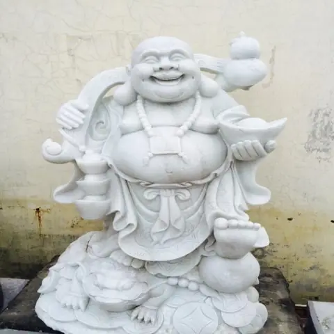 Truy Tã¬m Pho Tæ°á»£ng Pháº­t Di Láº·c